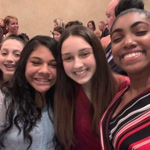 Meet your Posher, Mackenzie